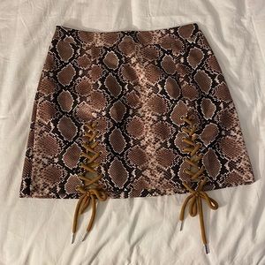 Brown snake print skirt